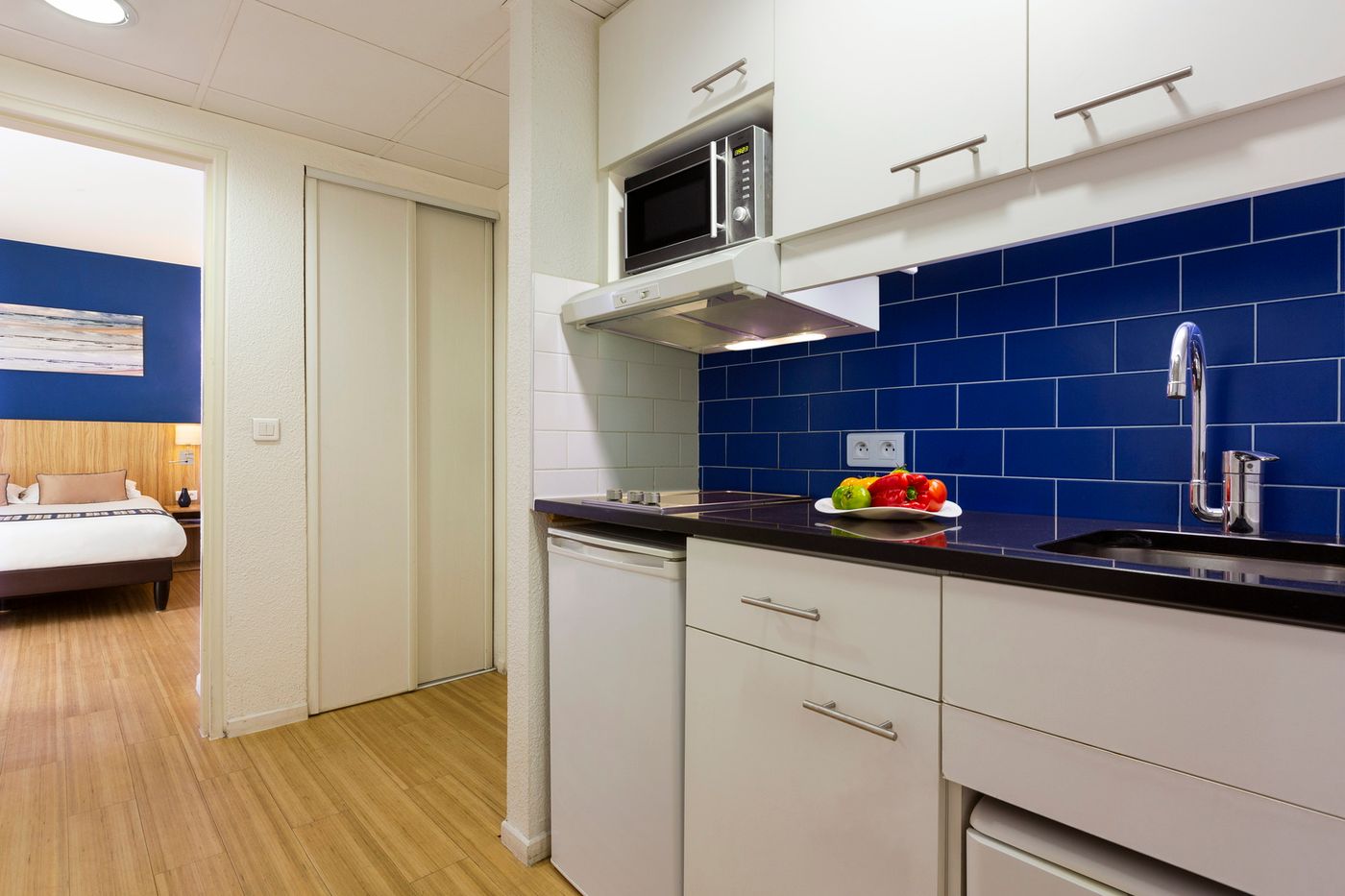 Citadines-Croisette-Cannes-Room-10