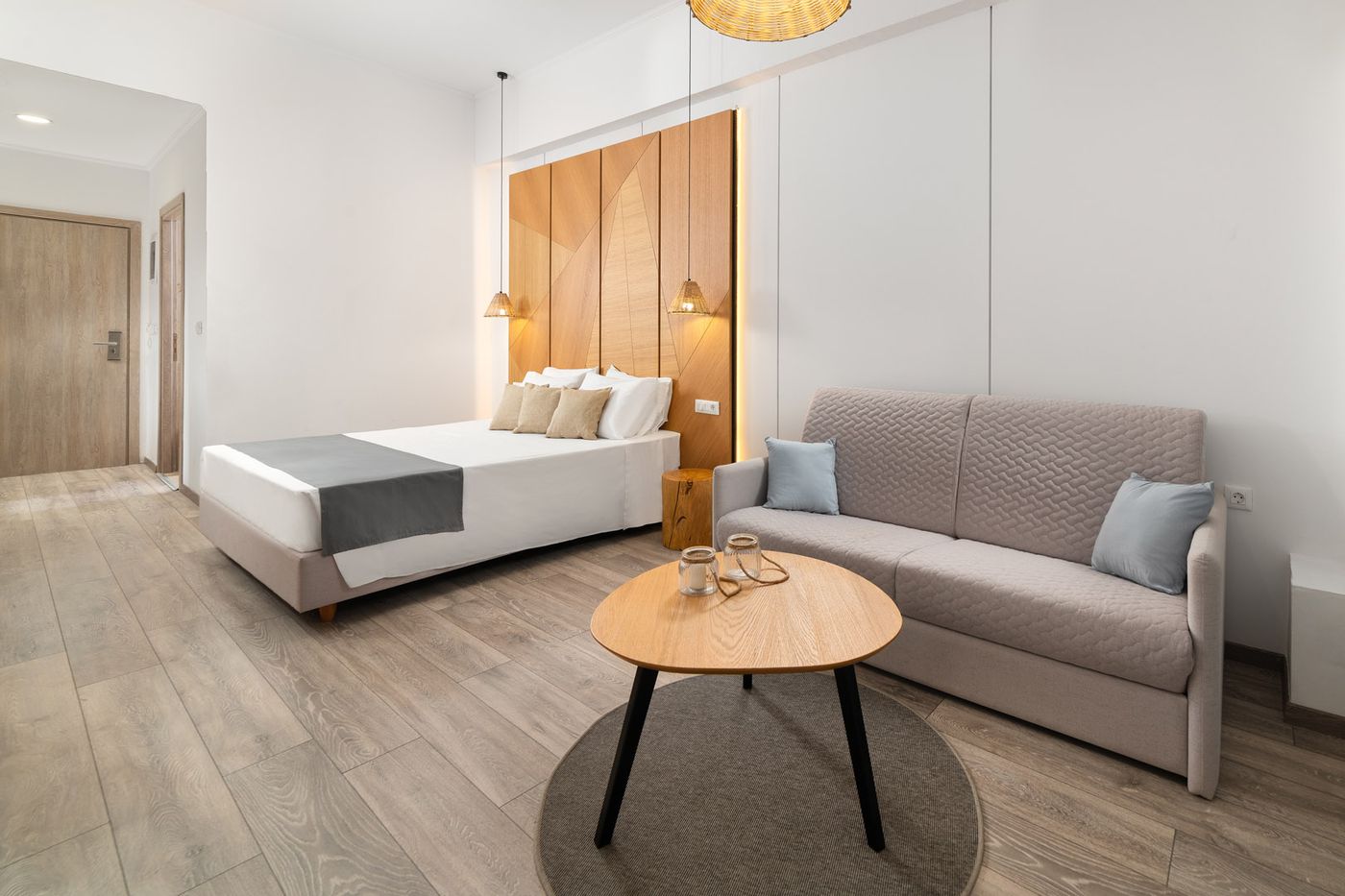 Paralos Rodos Lifestyle