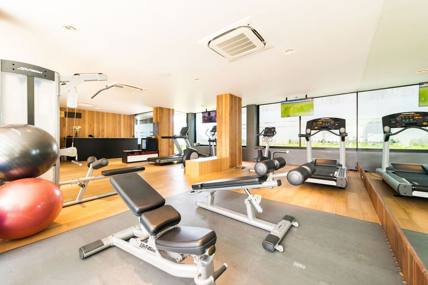 The-Naka-Phuket-Sports-and-Entertainment-68