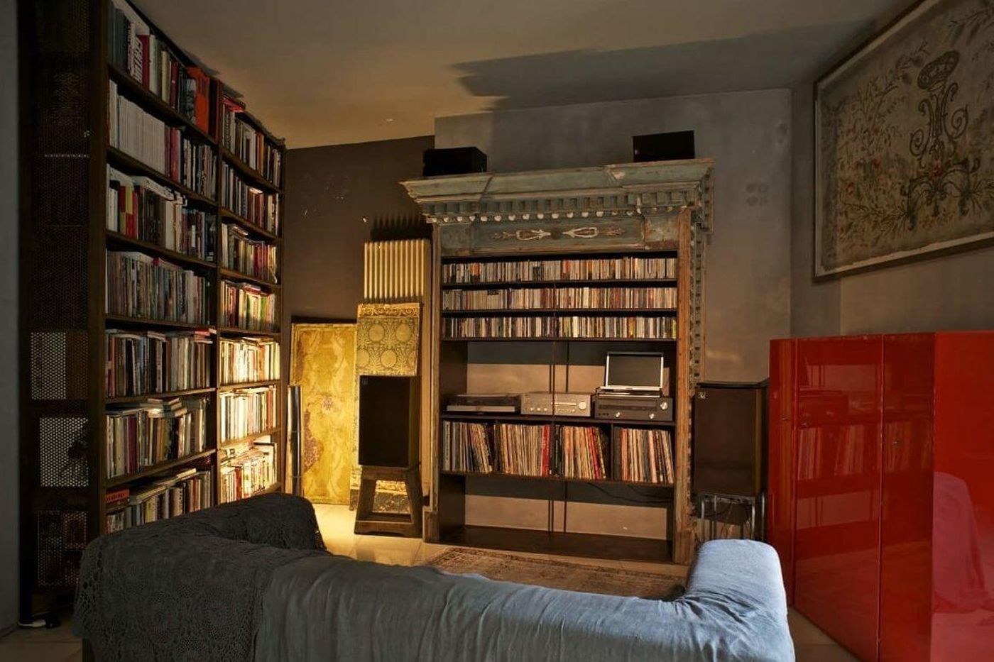 B&B Design - Italy - BOLOGNA - Sports and Entertainment - 2