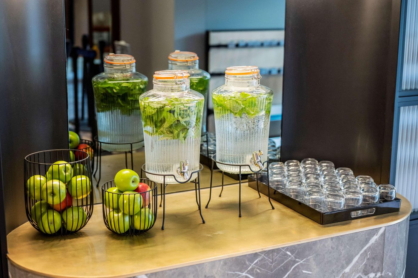 DoubleTree-by-Hilton-Brussels-City--Belgium-Lobby-67