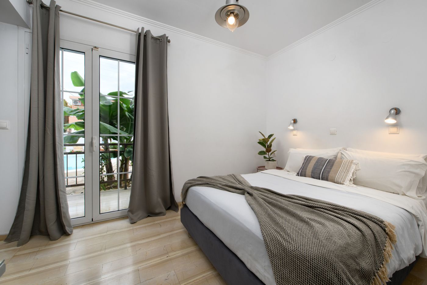 Aquarius-Beach-Hotel-Room-31