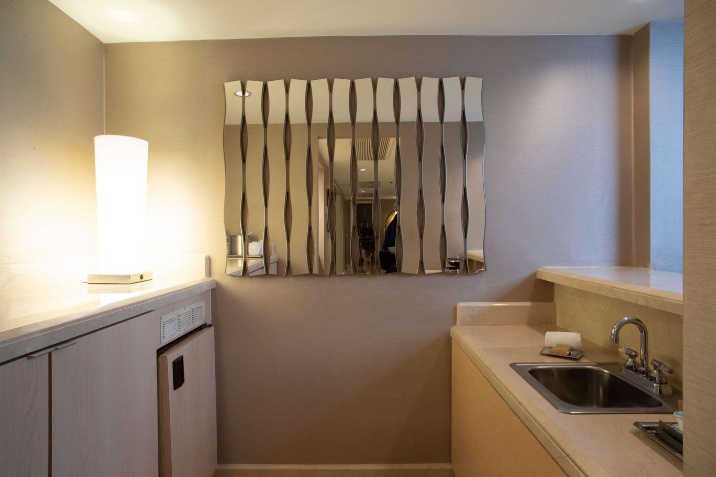 Hilton-Los-Angeles-Airport-Room-51