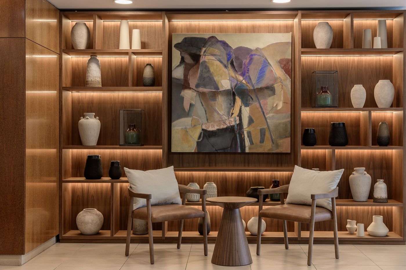 Sao-Rafael-Suites-Lobby-61