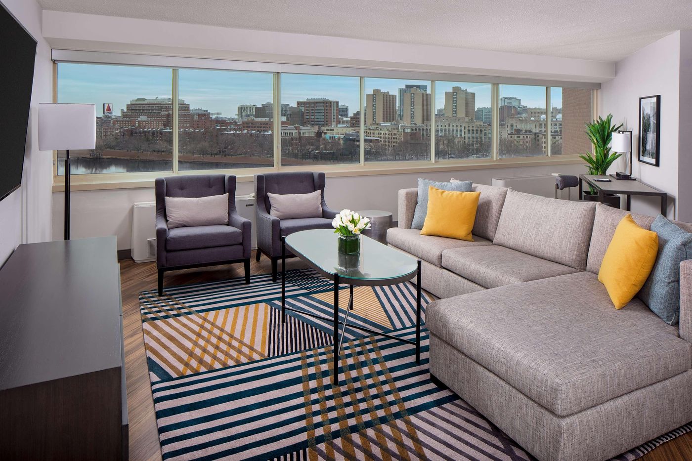 Hyatt-Regency-BostonCambridge-Room-9