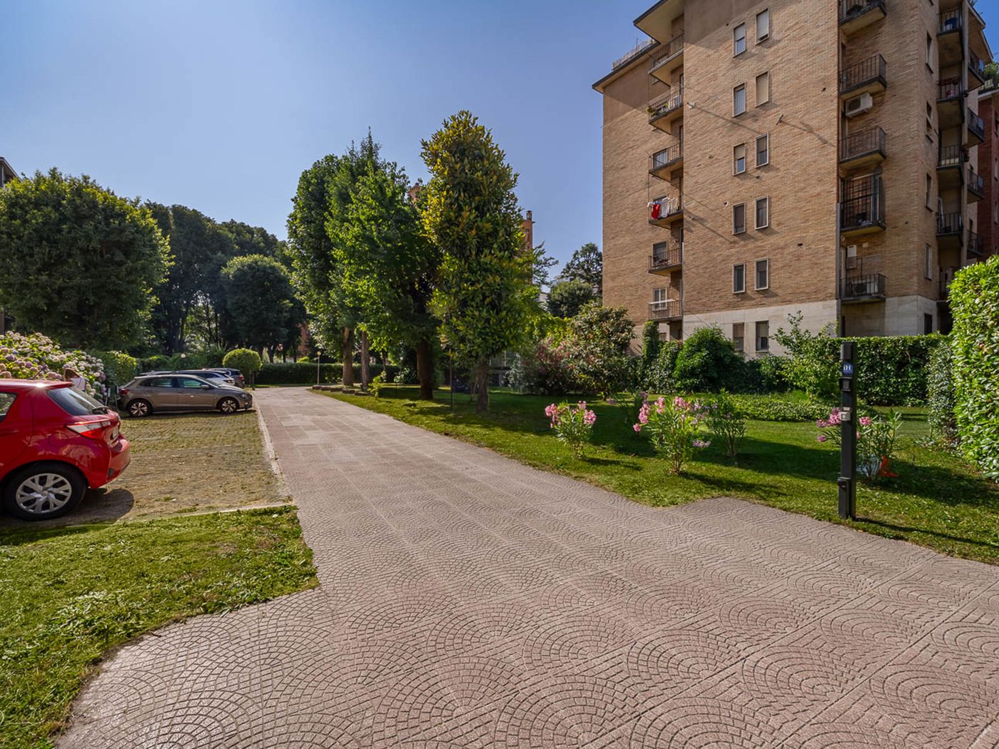iH-ApartHotel-Milano-Argonne-Park-General-view-8