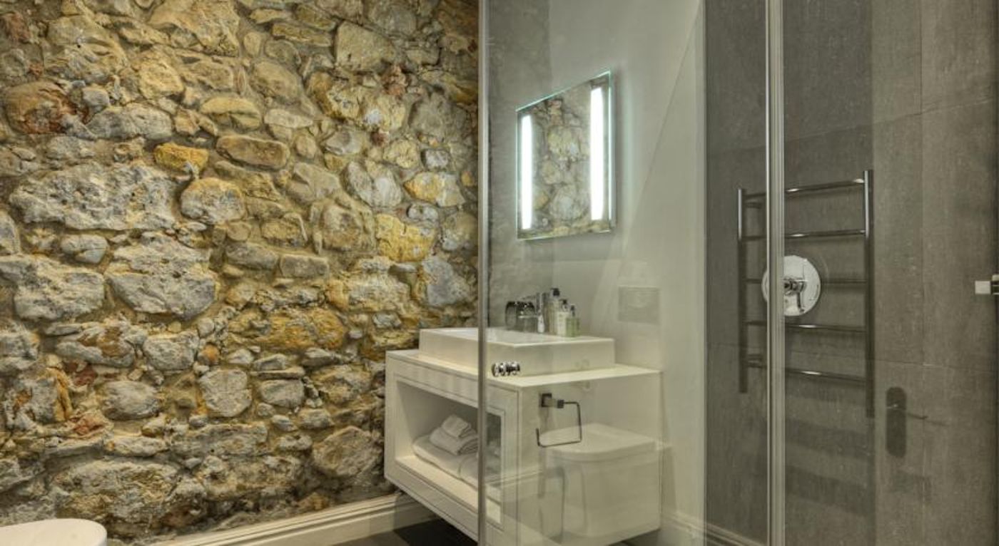 The-Three-Boutique-Hotel-Room-20