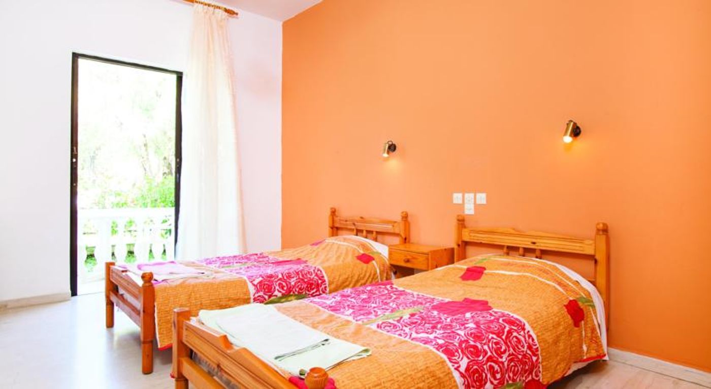 Valentinos Apartments