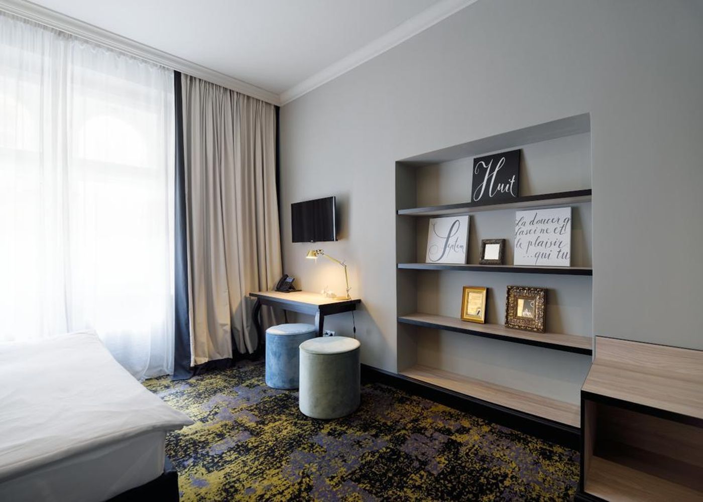 Antik City-Czech Republic-PRAGUE-General view-9