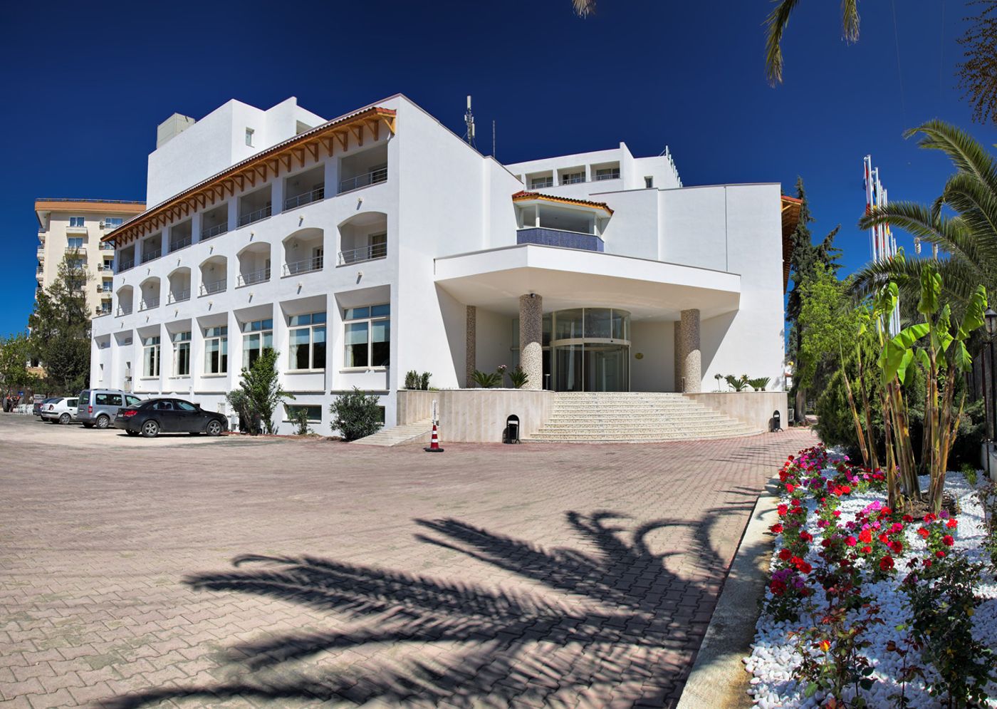 Batihan Beach Resort & Spa