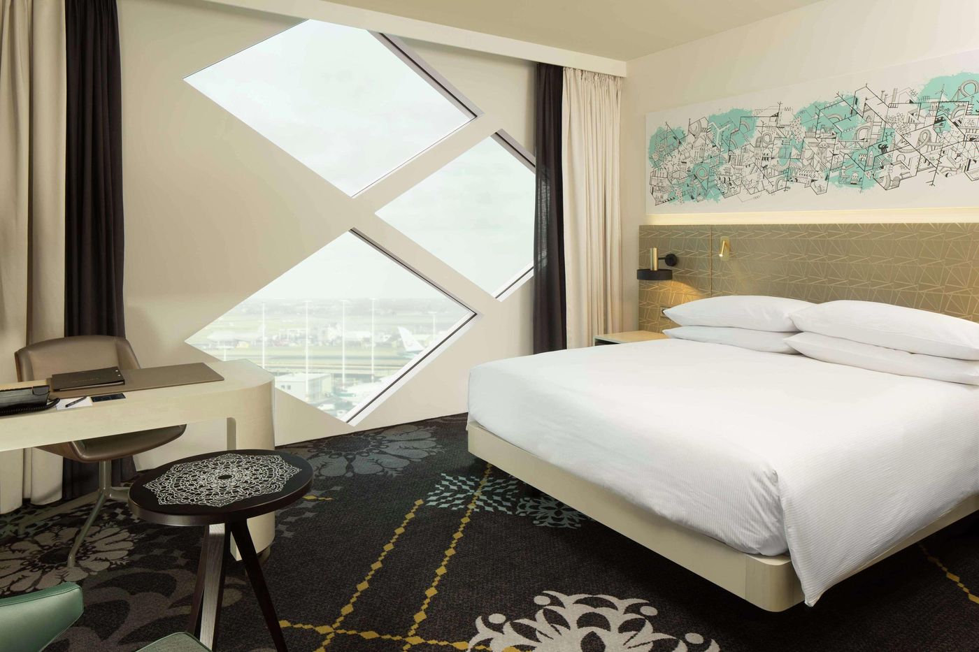 Hilton-Amsterdam-Airport-Schiphol-Room-30