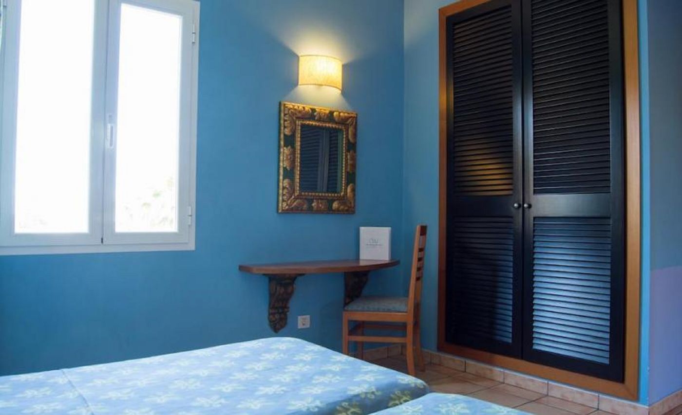 Vacances-Menorca-Resort-Room-37