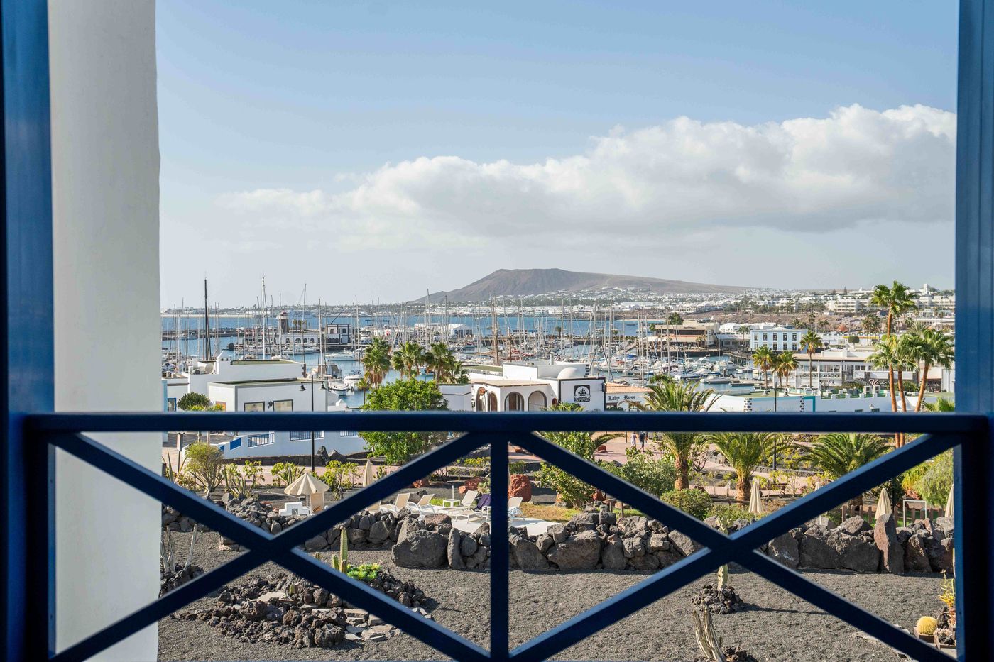 Hotel-LIVVO-Volc--n-Lanzarote-Room-75