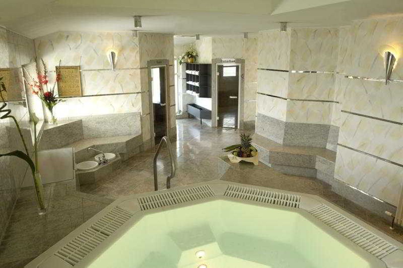 City Hotel Frankfurt Bad Vilbel - Germany - BAD VILBEL - Sports and Entertainment - 6