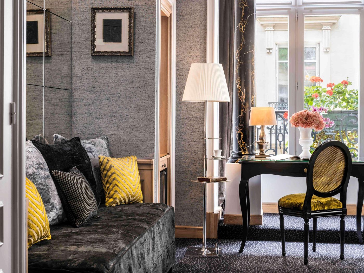 Baltimore-Paris-Room-39