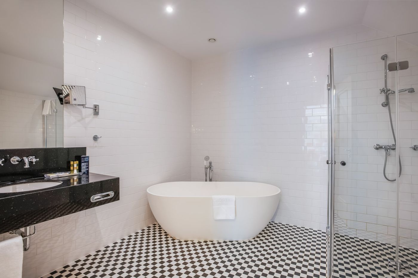 Eurostars-Danube-Budapest-Room-37