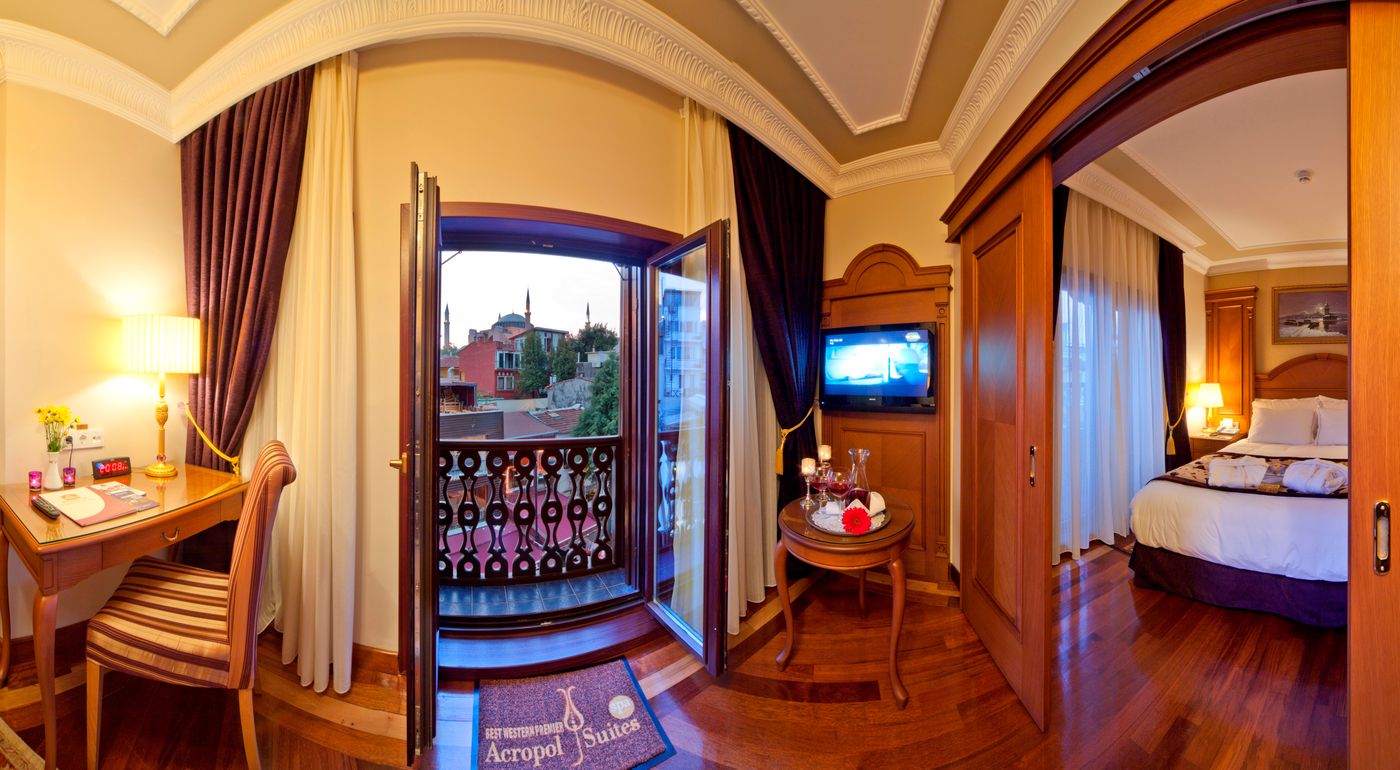 Glk-Premier-Acropol-Suites---Spa-Room-6