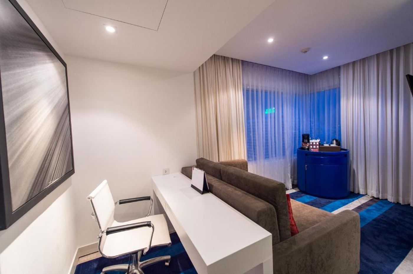 Centara-Watergate-Pavilion-Hotel-Bangkok-Room-50