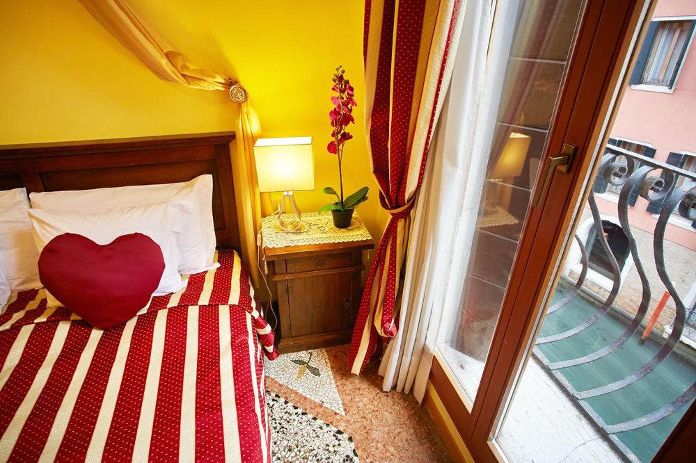 Hotel-San-Luca-Room-18