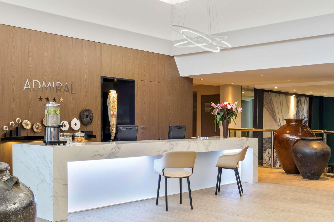 Best Western Plus Hotel Admiral - France - La Tour De Salvagny - Lobby - 3