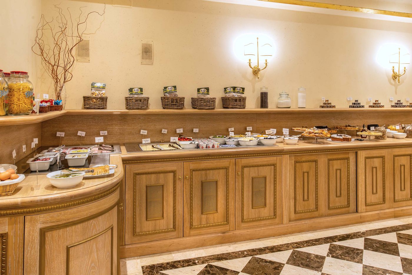 Hotel-River-Palace-Restaurant-57