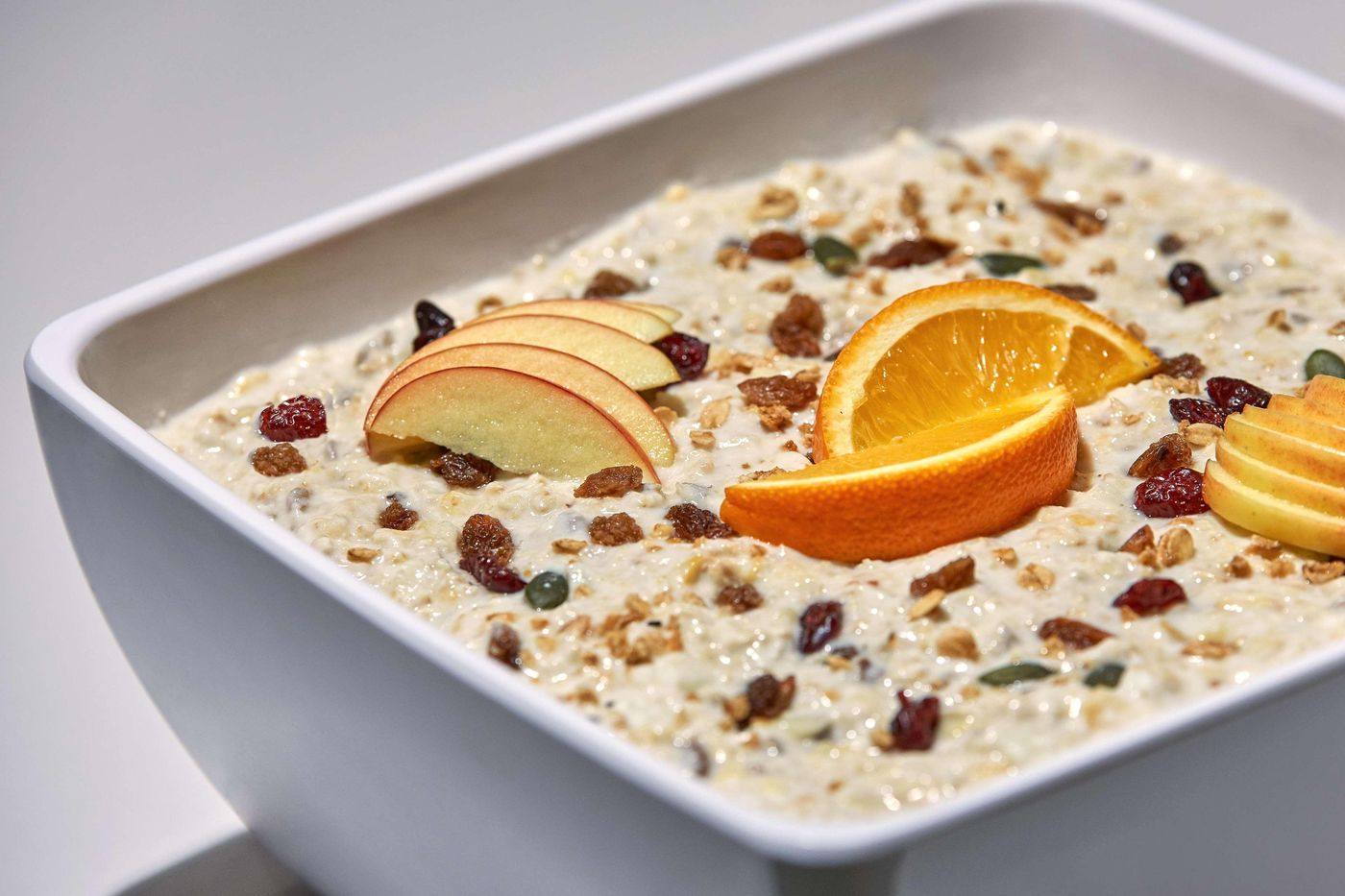 Hampton-Inn-Berlin-City-Centre-Alexanderplatz-Restaurant-40