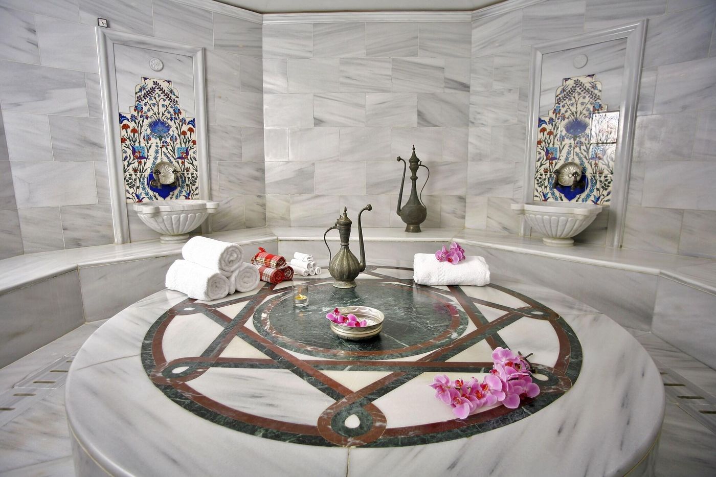 The-Ritz-Carlton-Istanbul-Sports-and-Entertainment-69