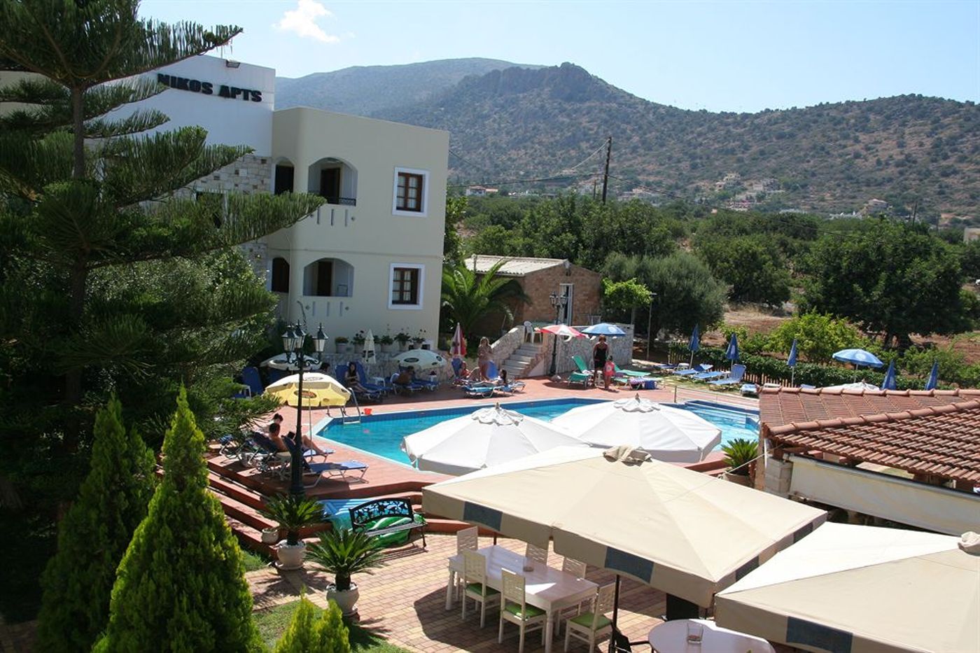 Nikos Apartments Stalis