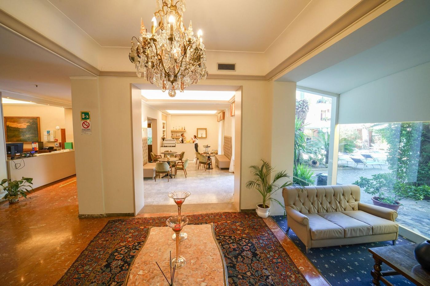 Hotel-Cappelli-Lobby-5