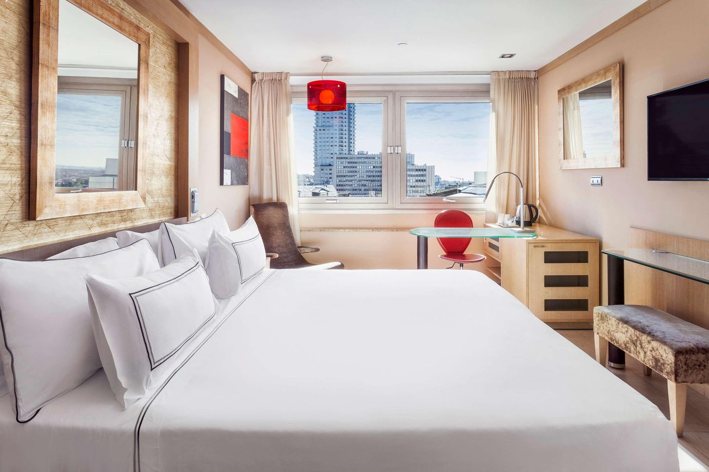 Melia-Madrid-Princesa-Room-50