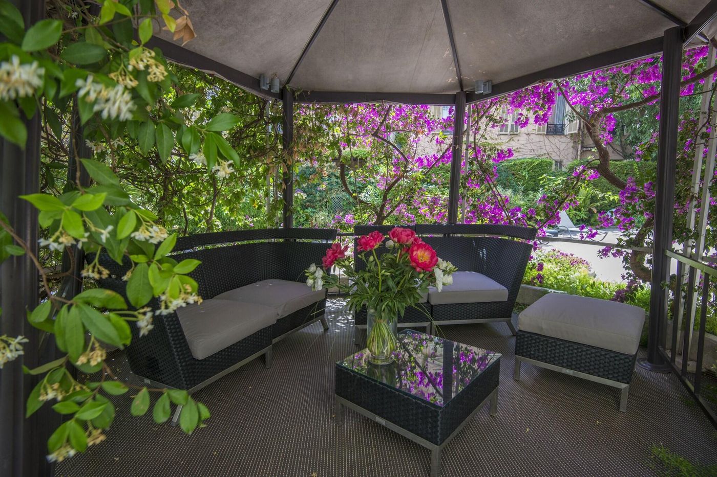 Villa-Victoria-Terrace-18