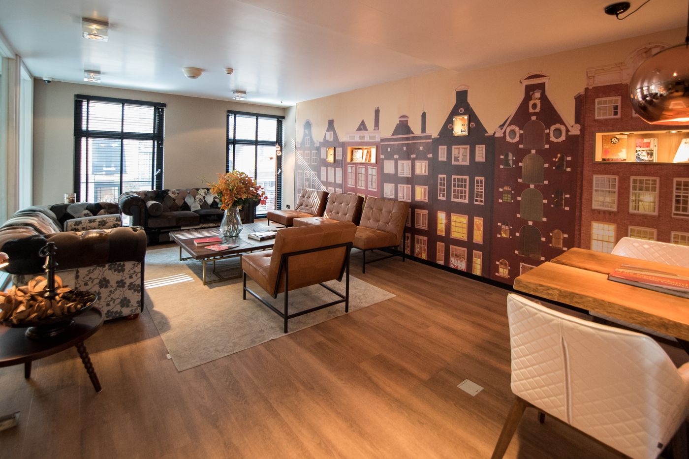 Hotel-Cornelisz-Lobby-9