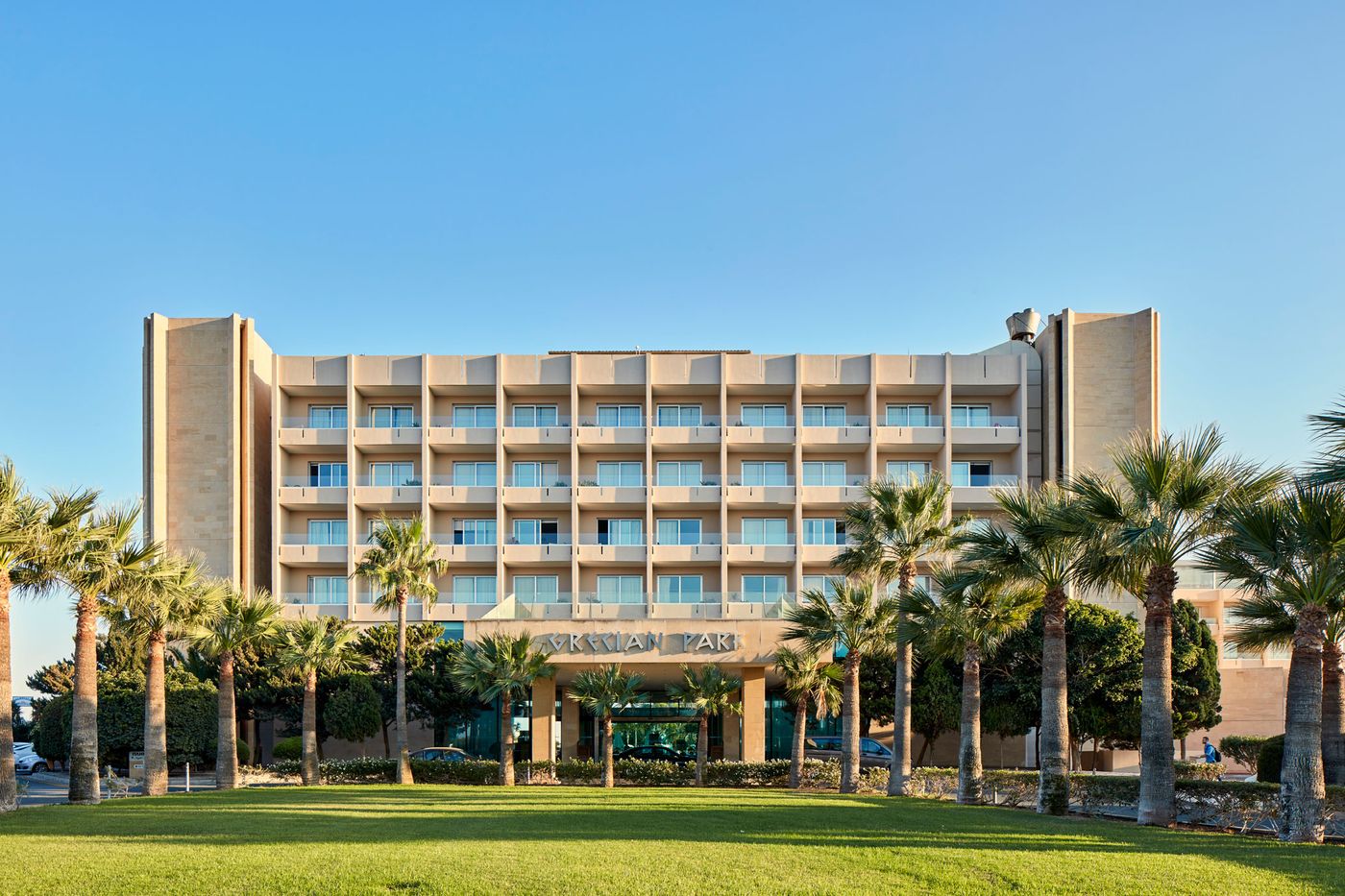 Grecian-Park-Hotel-General-view-16