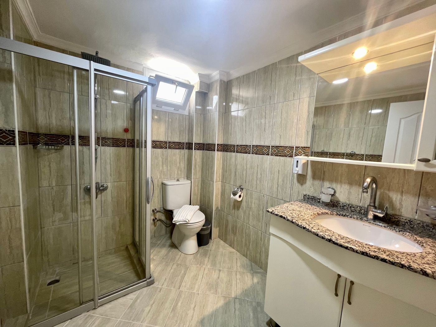 Mountain Valley Apartments 