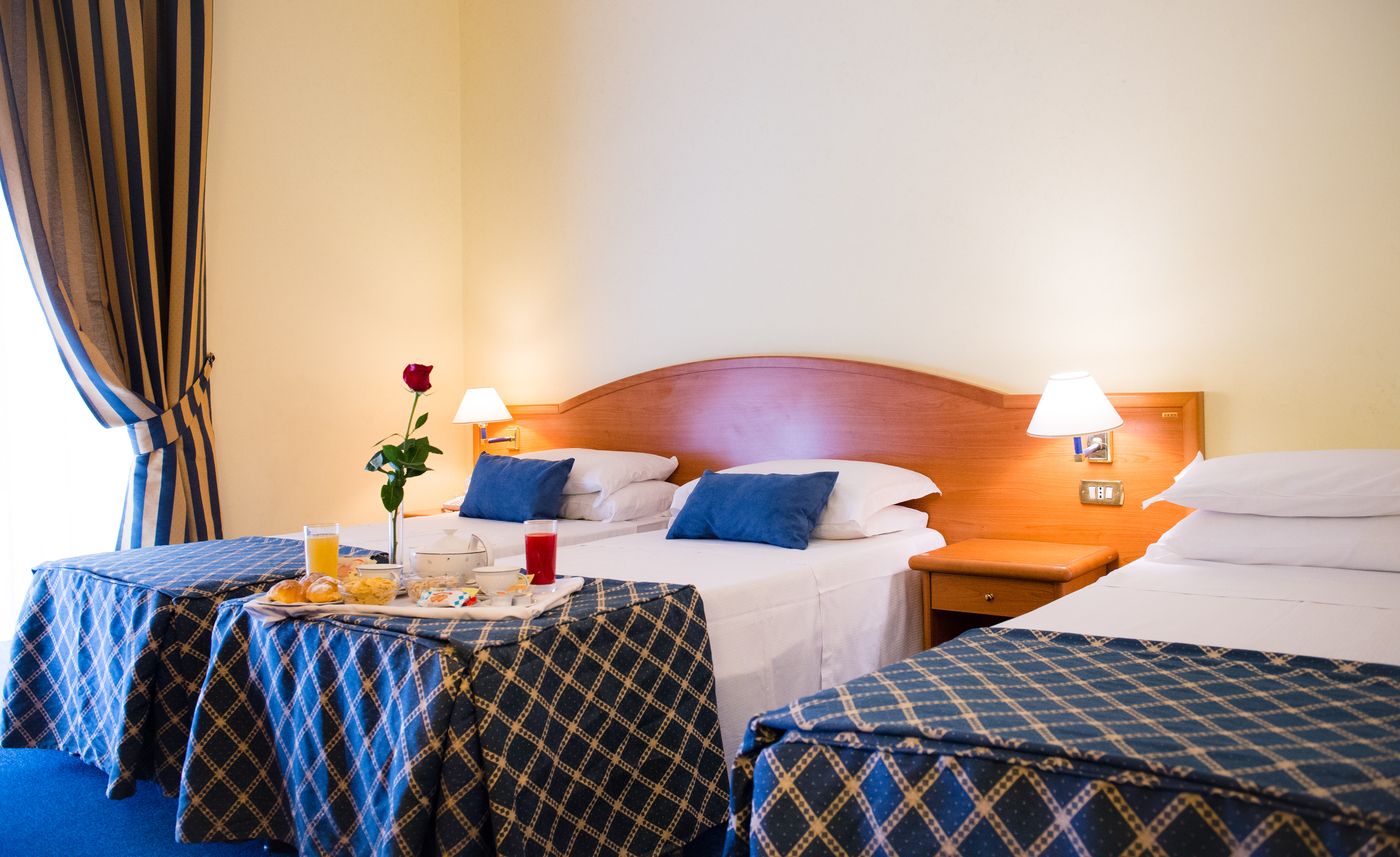 Amadeus-Italy-Roma-Room-7