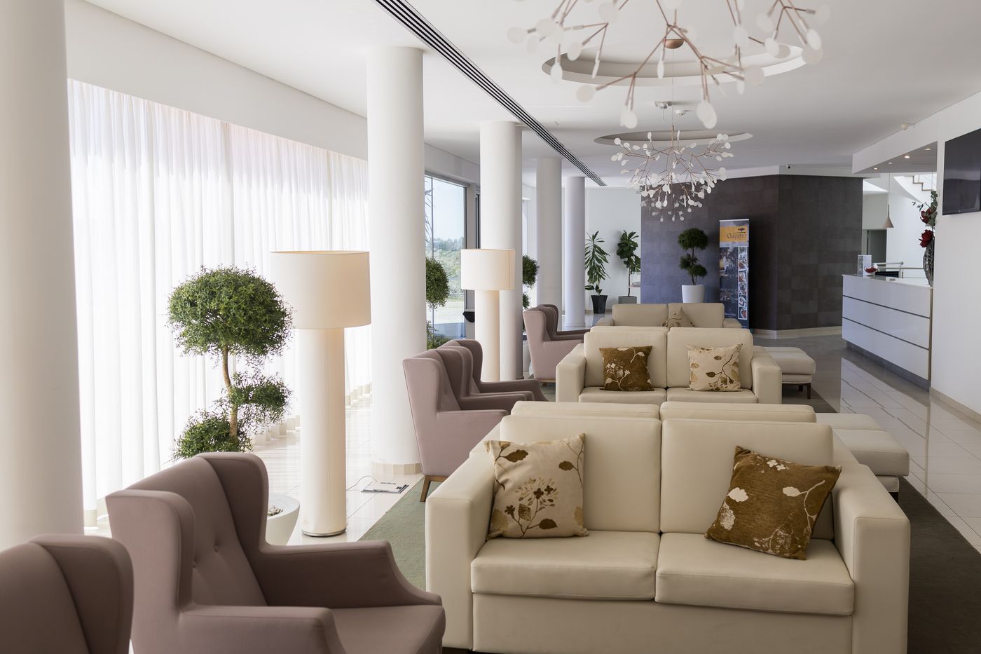 Monte Filipe Hotel & Spa-Portugal-NISA - ALPALHÃO-Lobby-8