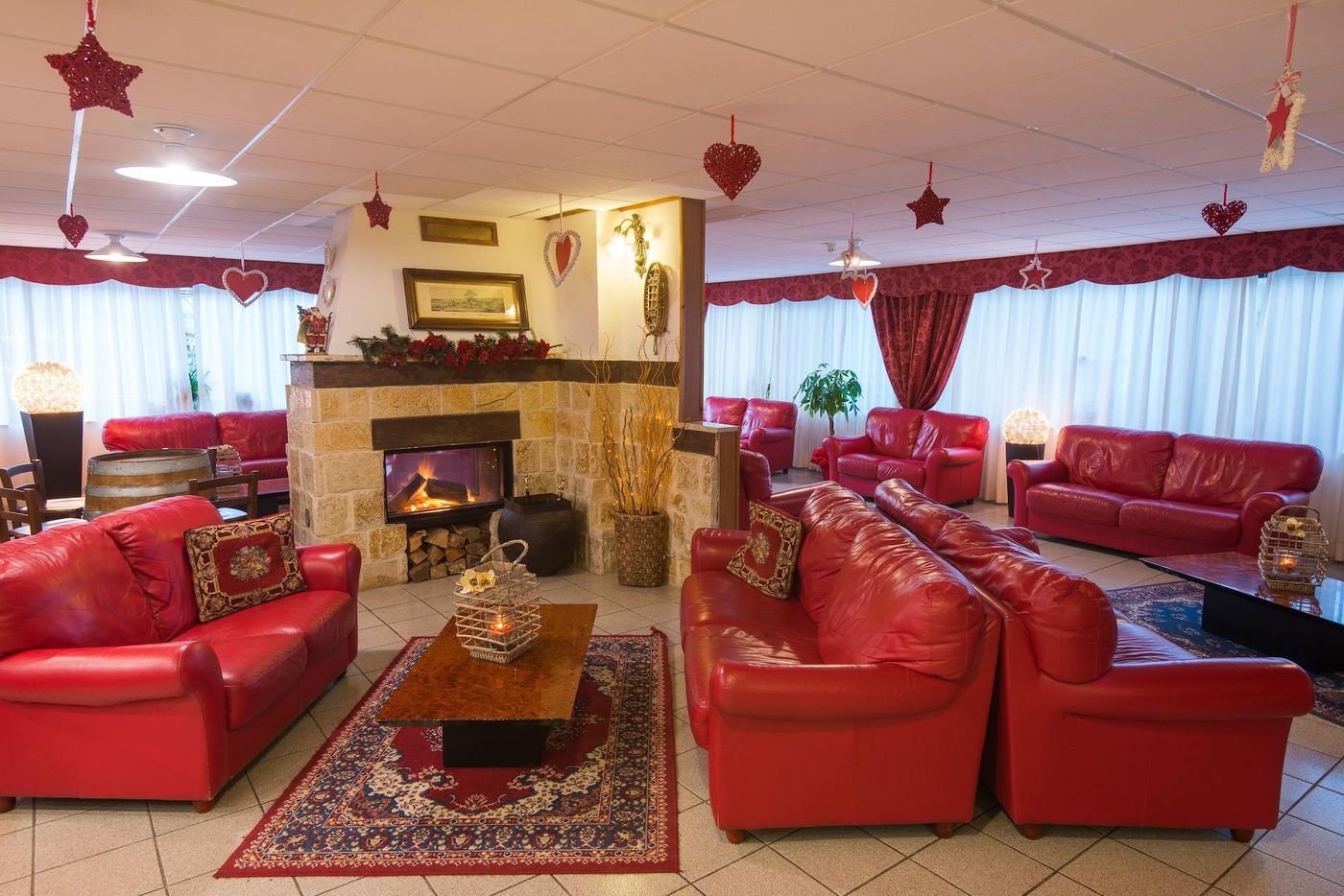 Hotel Iris-Italy-PESCASSEROLI-General view-1