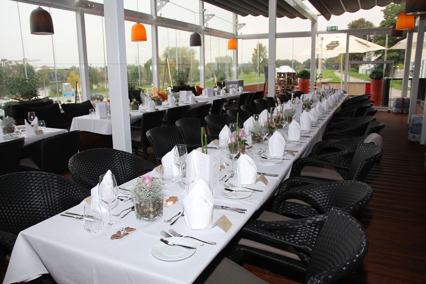 Höll am Main - Germany - RUESSELSHEIM - Restaurant - 6