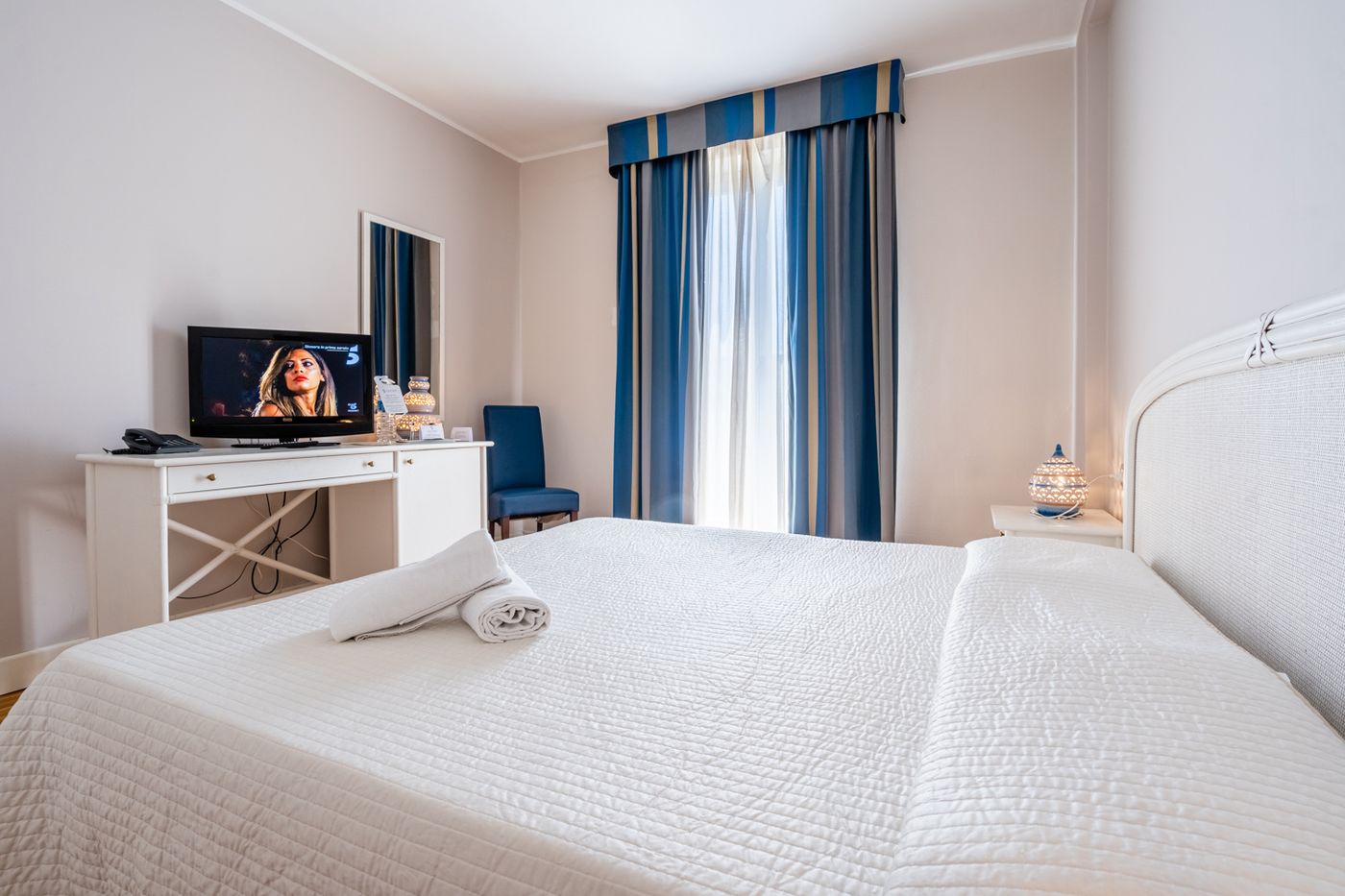 Capo-Peloro-Hotel---Only-Adults-12--Room-21