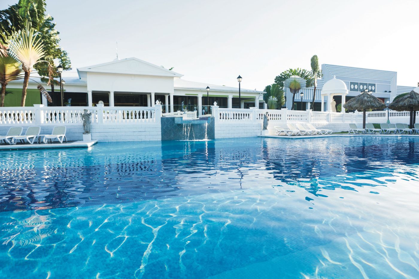 Riu-Club-Negril-All-Inclusive-Pool-1
