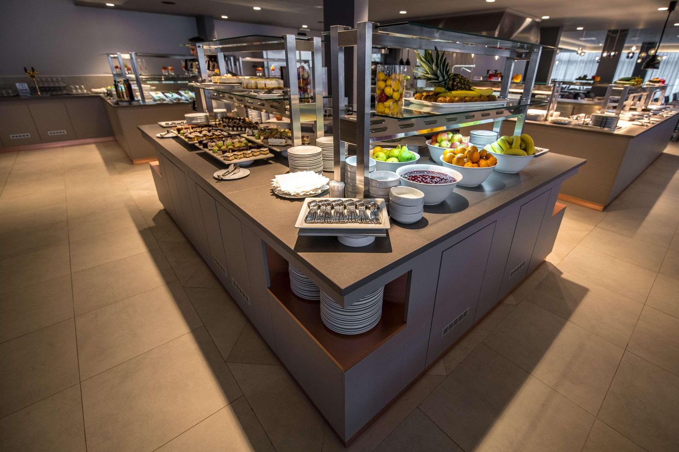 Hotel-Holiday-Restaurant-49