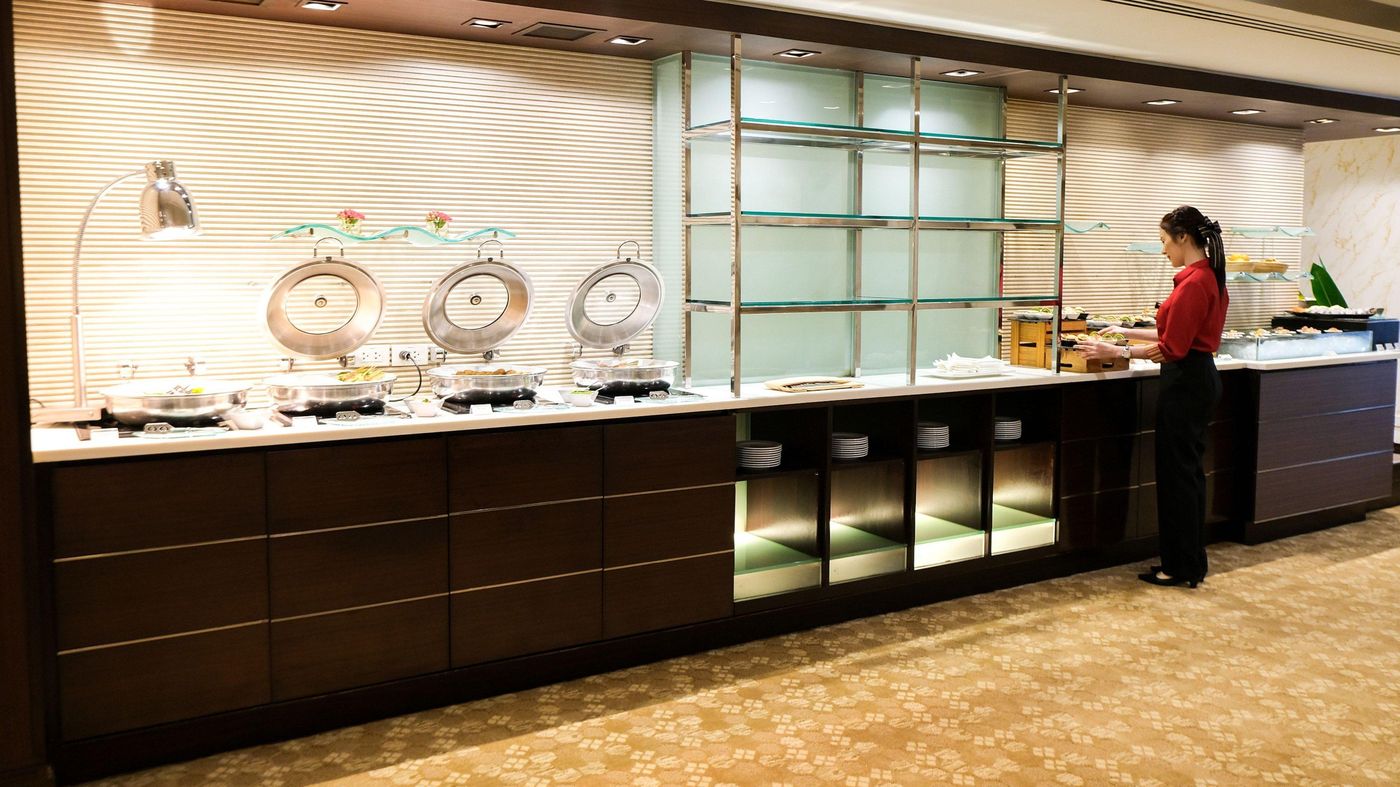 Holiday-Inn-Bangkok-Silom-General-view-46