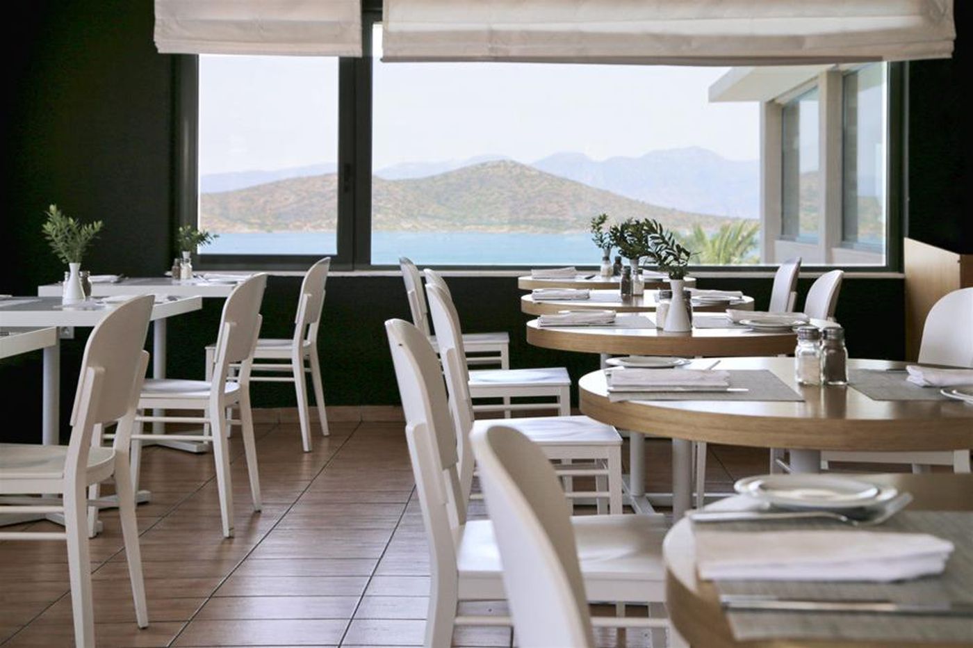 Elounda-Blue-Bay-Restaurant-73