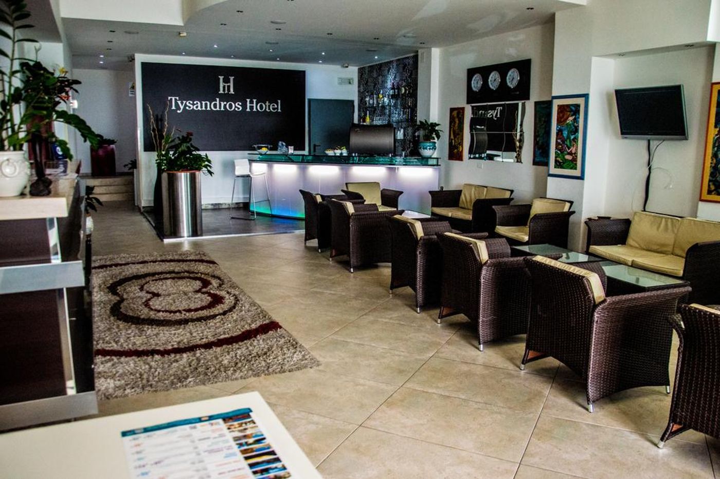 Hotel Tysandros