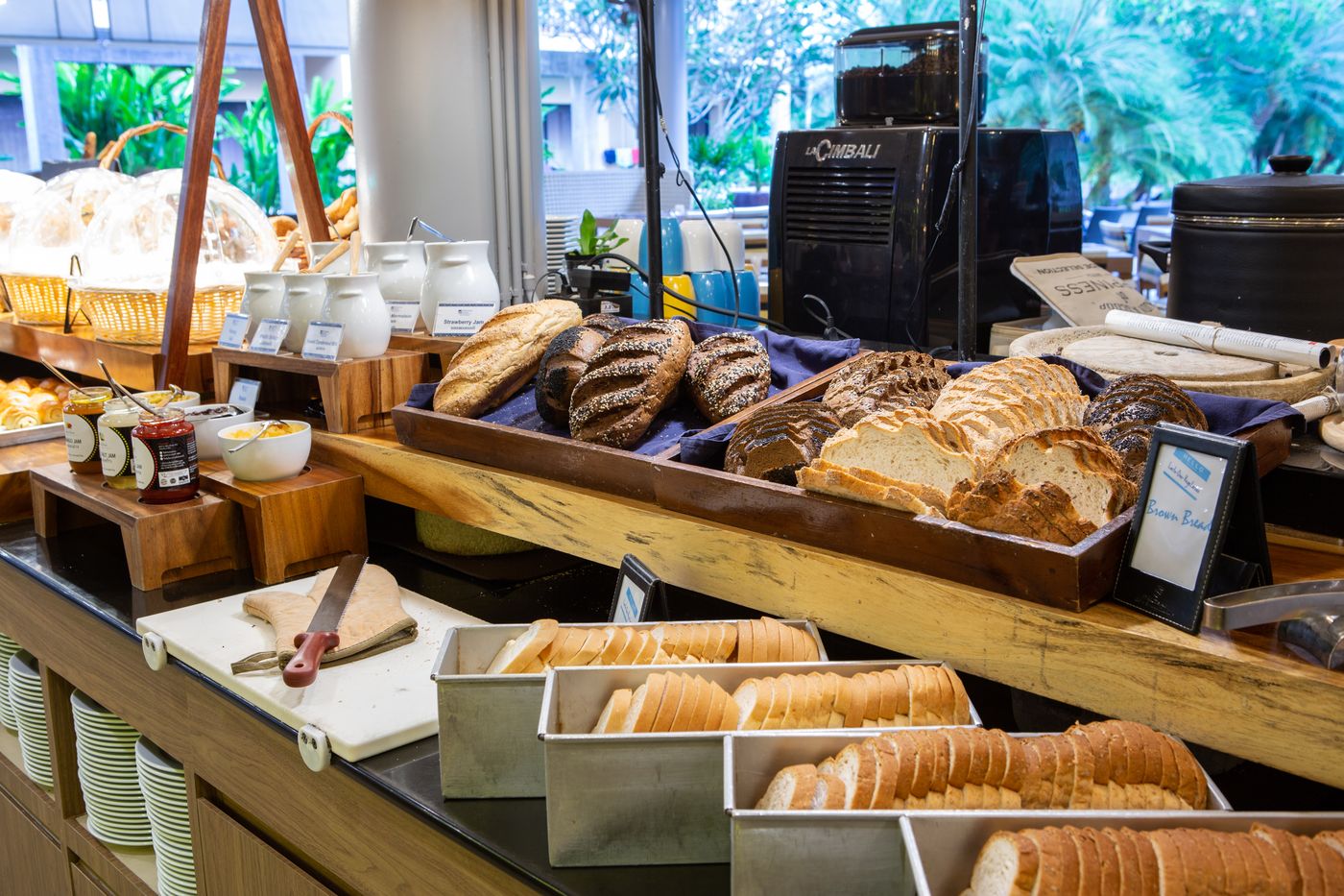 Deevana-Plaza-Krabi-Ao-Nang-Restaurant-48