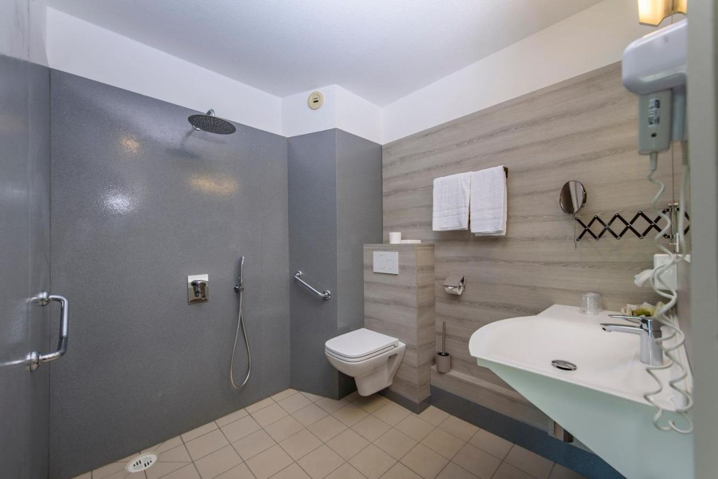 Logis Hotel le Chatard - France - SARCEY - Lobby - 10
