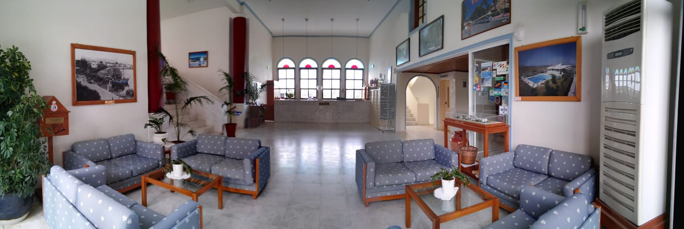 Nina-Beach-Lobby-16