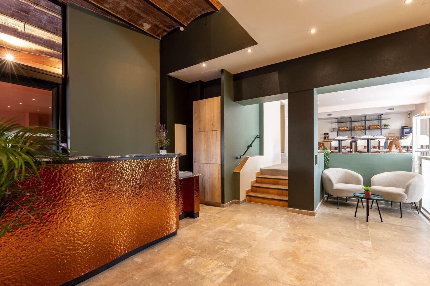 Best Western Hotel & SPA Coeur De Cassis-France-Cassis-Lobby-2