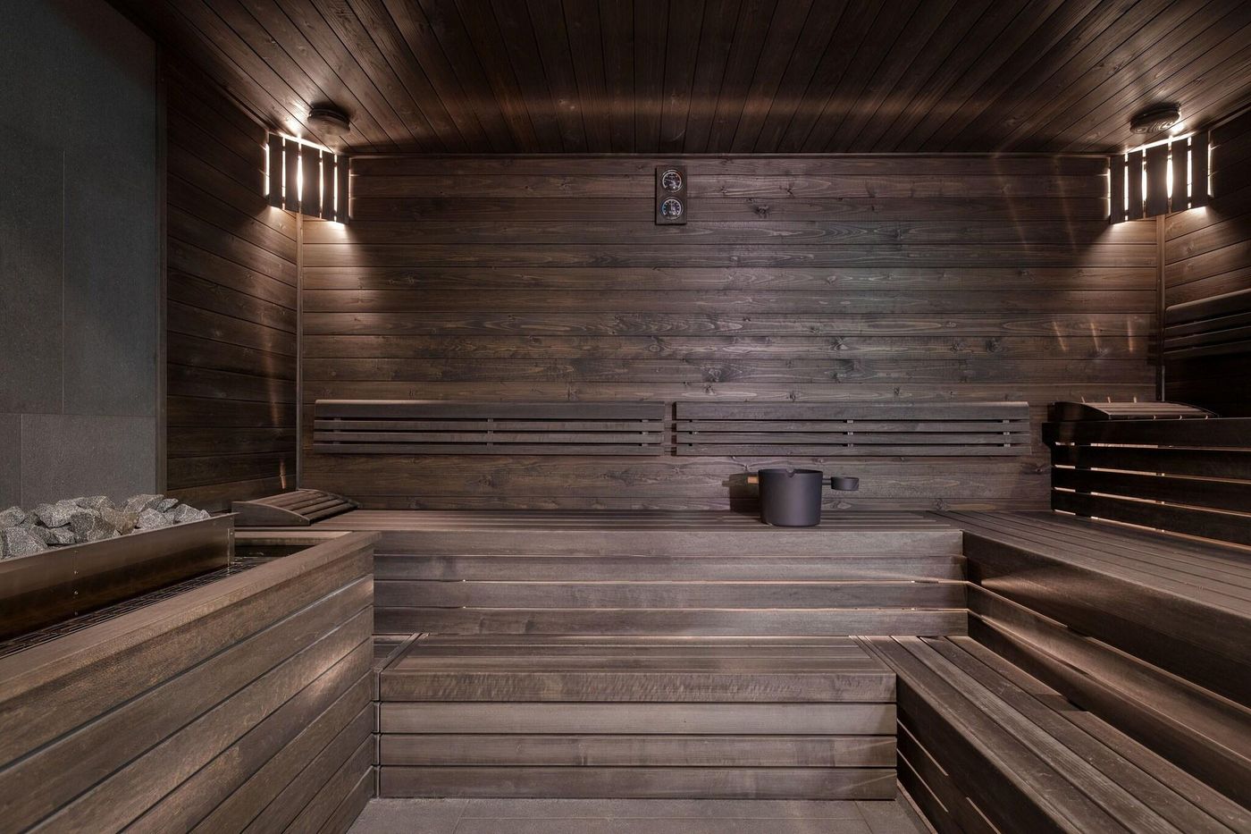 Dorothea-Hotel-Budapest-Autograph-Collection-Sports-and-Entertainment-59