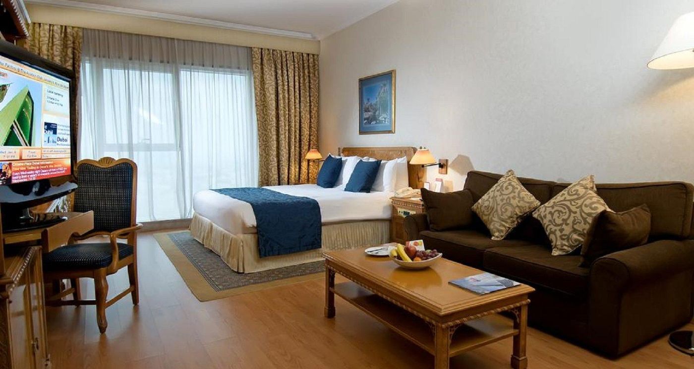 Millennium-Plaza-Downtown-Hotel-Room-22